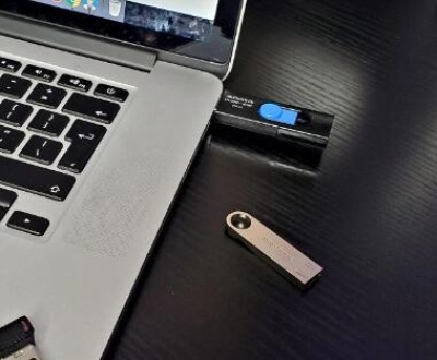 Data recovery on flash drive