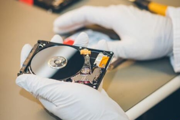 Hard disk data recovery