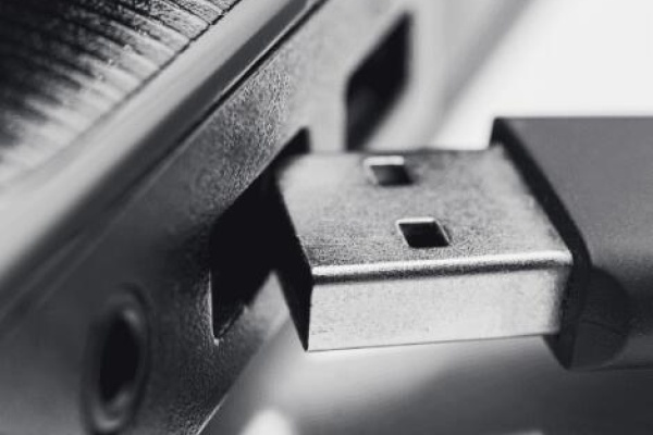retrieve data from a usb stick