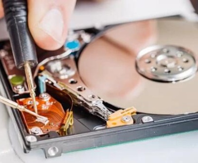 retrieve data from hard drive that crashed
