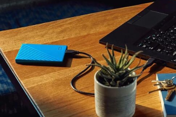 digital external hard drive how to use​