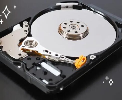remove a hard drive does it erase everything​